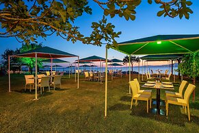 Aqua Nina Resort Hotel