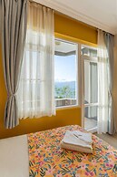 Aqua Nina Resort Hotel