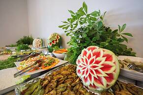 Aqua Nina Resort Hotel