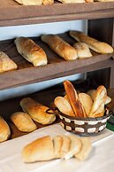 Aqua Nina Resort Hotel