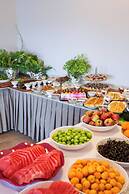 Aqua Nina Resort Hotel