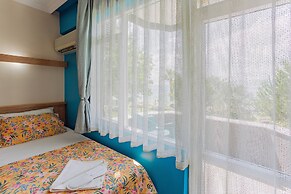 Aqua Nina Resort Hotel