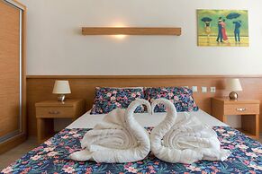 Aqua Nina Resort Hotel