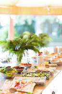 Aqua Nina Resort Hotel