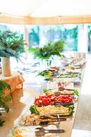 Aqua Nina Resort Hotel