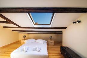 Campiello Urban Nest by Corfuescapes