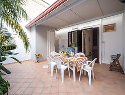 Sealight Villa In Porto Cesareo