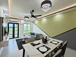 Tiara Desaru By Antlerzone