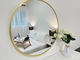 Tiara Desaru By Antlerzone