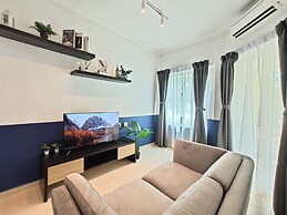 Tiara Desaru By Antlerzone