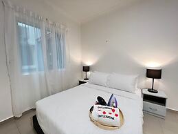 Tiara Desaru By Antlerzone