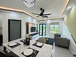 Tiara Desaru By Antlerzone