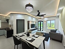 Tiara Desaru By Antlerzone