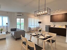 Tiara Desaru By Antlerzone