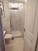 Large Studio/family Apartment