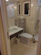 Large Studio/family Apartment