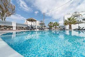 Black Coast Hotel Santorini