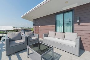 The garden pool villa resort at doisaket