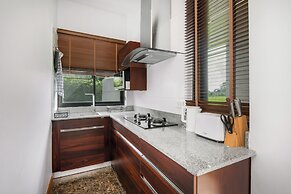 The garden pool villa resort at doisaket