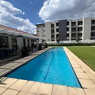 The Henlee Apartment Tocara