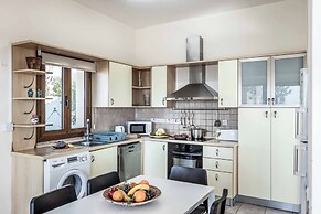 Apollon Dionysus Villa