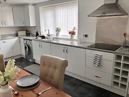 Golf Paradise,restaurants,bars,beach ,shops,walks