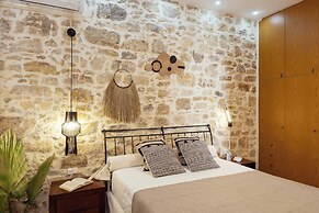 Stone Villa in Episkopi