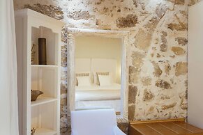 Stone Villa in Episkopi