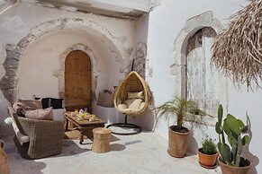 Stone Villa in Episkopi