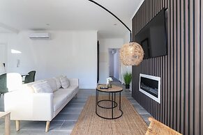 Rato Prime Terrace BY Homing