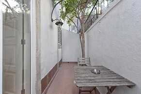 Alfama Design W Terrace by Homing