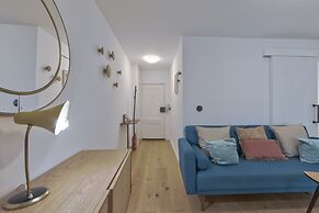 Alfama Design W Terrace by Homing