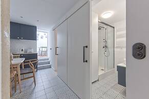 Alfama Design W Terrace by Homing