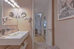 Downtown Prime by Homing