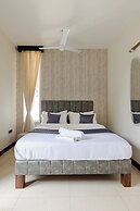 The Serene Shores - Luxury Private Villa