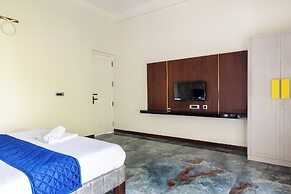 The Serene Shores - Luxury Private Villa