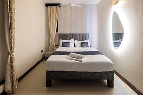 The Serene Shores - Luxury Private Villa