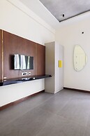 The Serene Shores - Luxury Private Villa