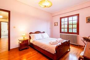 Artemida Beachside Escape w BBQ Parking