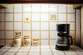 Artemida Beachside Escape w BBQ Parking