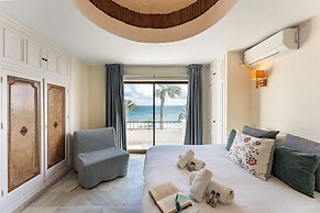 CT 262 - Flamingo Views