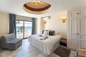 CT 262 - Flamingo Views