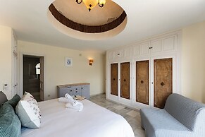 CT 262 - Flamingo Views