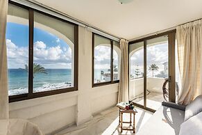 CT 262 - Flamingo Views