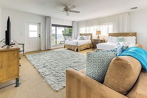 Oceanfront Retreat w/ Pool in Fort Lauderdale!