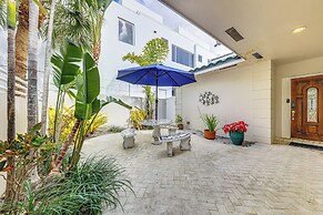 Oceanfront Retreat w/ Pool in Fort Lauderdale!