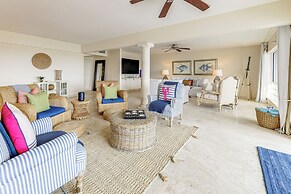 Oceanfront Retreat w/ Pool in Fort Lauderdale!