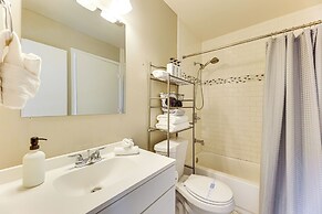 Outdoor Patio Oasis: Group Getaway in Tempe