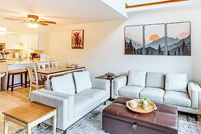 2 Mi to Dtwn Durango: Family Resort Retreat!