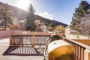 2 Mi to Dtwn Durango: Family Resort Retreat!
